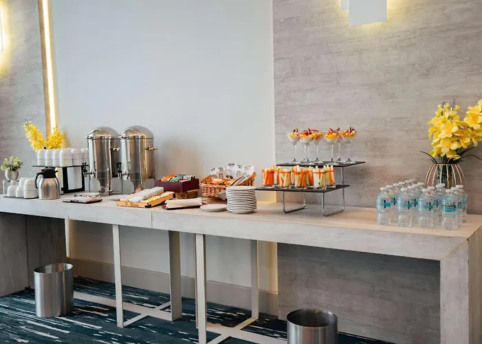 Hilton Garden Santa Fe Hotel 3*
