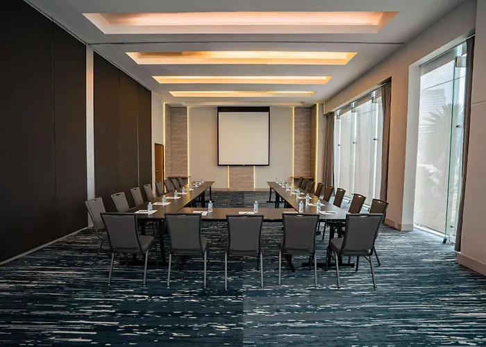Hilton Garden Santa Fe Mexico City
