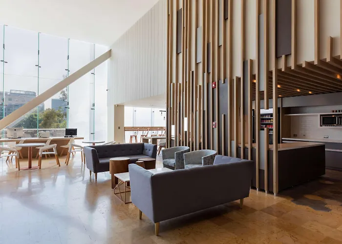 Hilton Garden Santa Fe 3*