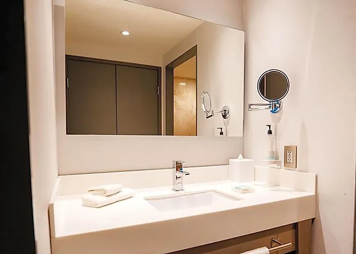 Hilton Garden Santa Fe 3*