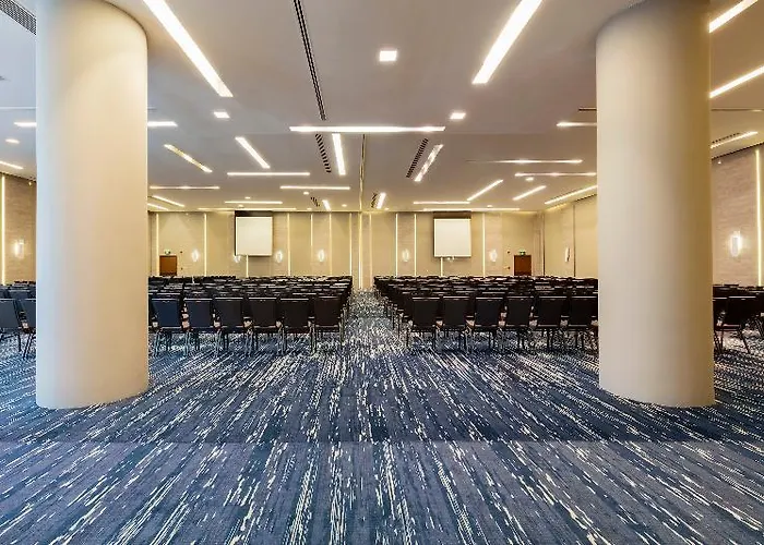 Hilton Garden Santa Fe 3*