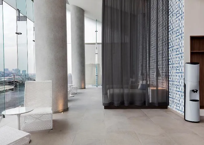 Hilton Garden Santa Fe Hotel Mexico City